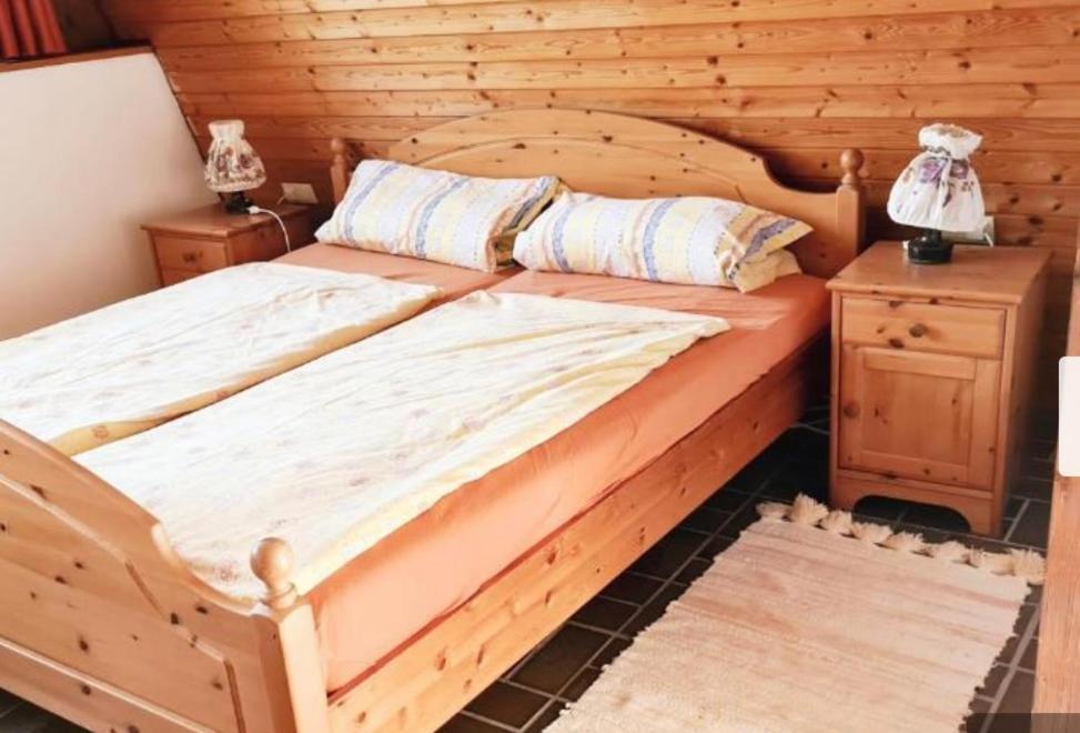 Doppelzimmer Waldblick Sonnenbuhl Bagian luar foto