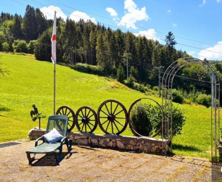 Doppelzimmer Waldblick Sonnenbuhl Bagian luar foto